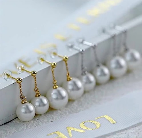 Freshwater Pearl Dangle Earrings