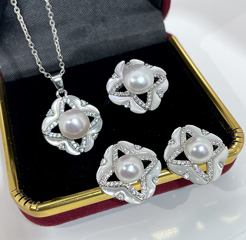 Classic Enamel & Freshwater Pearl Camellia Jewelry Set