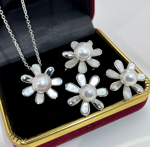 Classic Enamel & Freshwater Pearl Camellia Jewelry Set