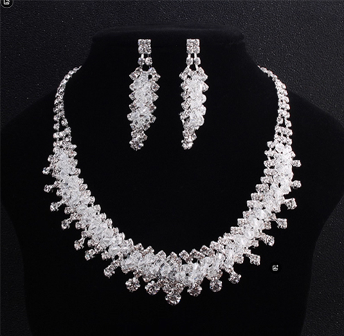 Fancy Creative Designs Crystal beads jewelry set