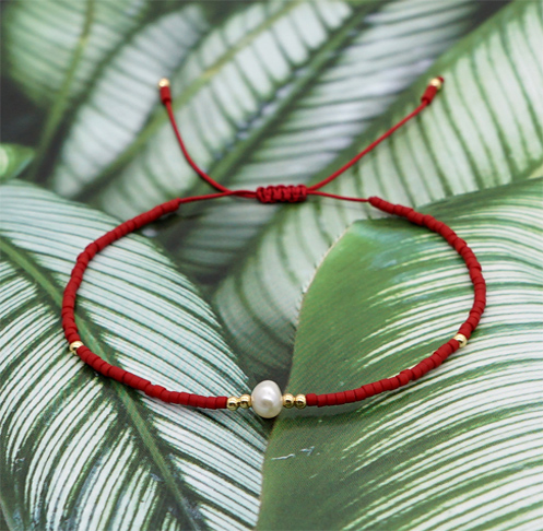 Handmade bohemian seed bead bracelet with Pearl charm