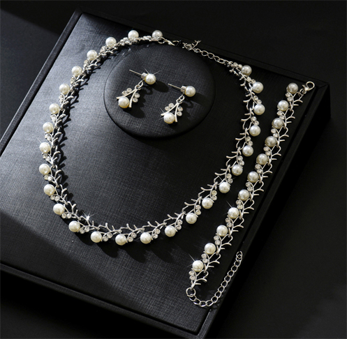 Premium Glass Pearl Set for women